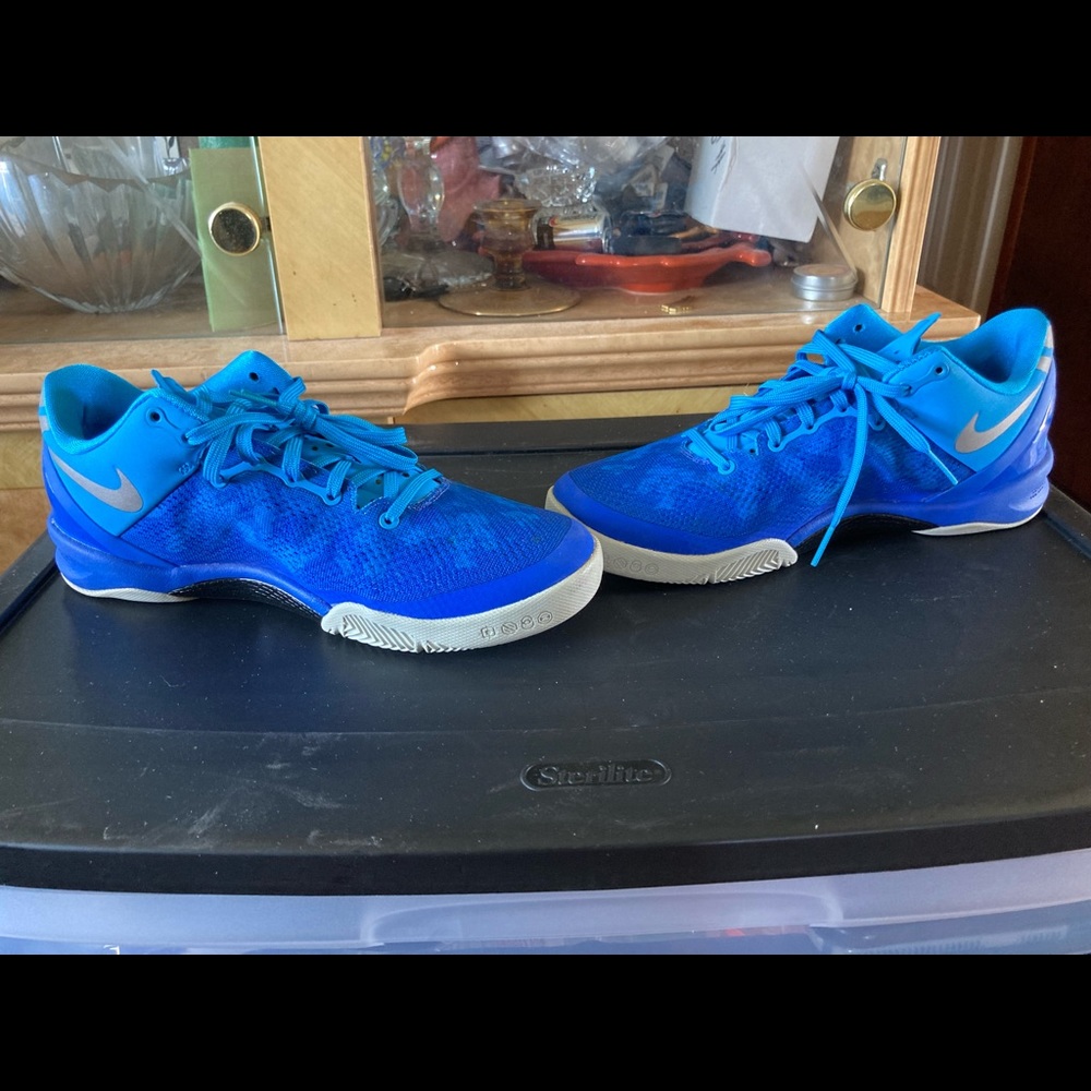 Kobe’s 8 - Picture 3 of 3